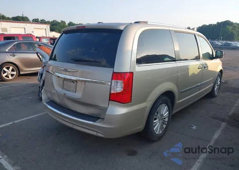 2014 Chrysler Town & Country Limited from USA, damaged, VIN 2C4RC1GG1ER116232